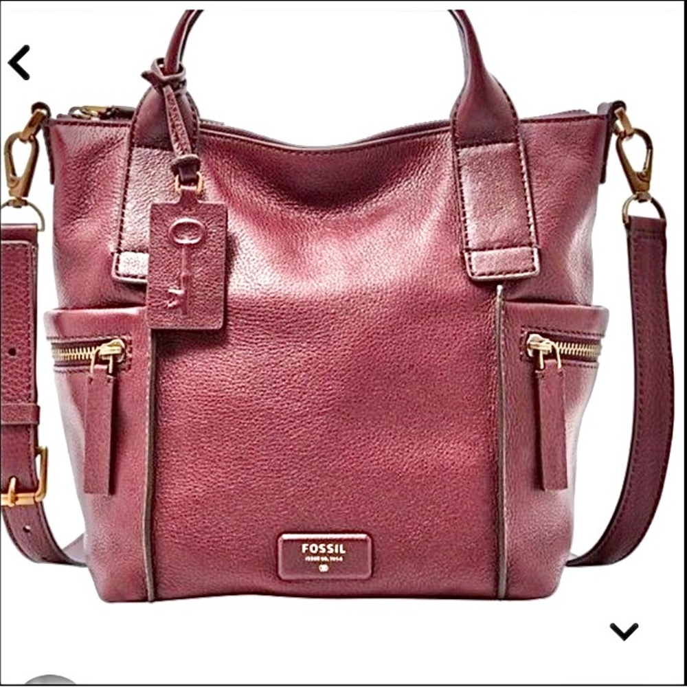 Beautiful Wine leather Fossil medium size cross body boho bag